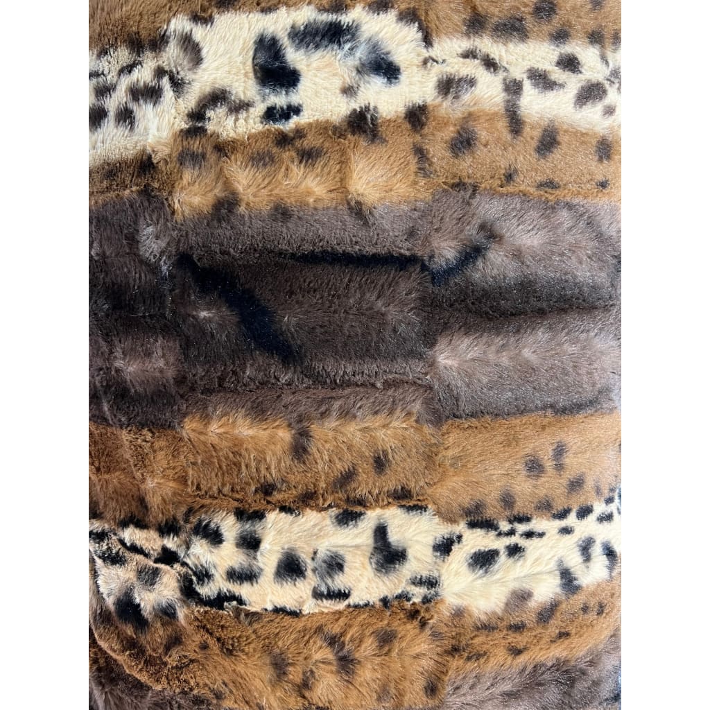 Clouded leopard snuggle minky - 1 yd / Black/Chocolate